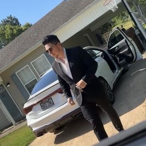 Meet your Posher, Darren